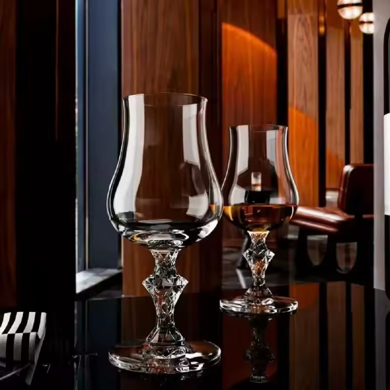 1 Stück Burgunder-Weinglas im  – Crystal Wine Glass Bewertung und Preis