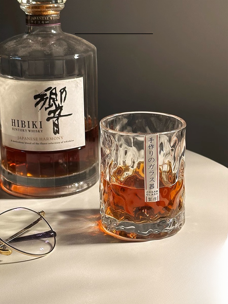 Handgefertigter Vietnamesische – Crystal Wine Glass Bewertung und Preis